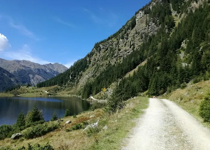 恩特尔格拉德尼尔宾馆 木屋 斯拉德明